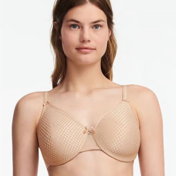 Chantelle C Magnifique Nouveau Seamless Unlined Minimizer Bra in Nude Sand 32DD - Picture 1 of 9
